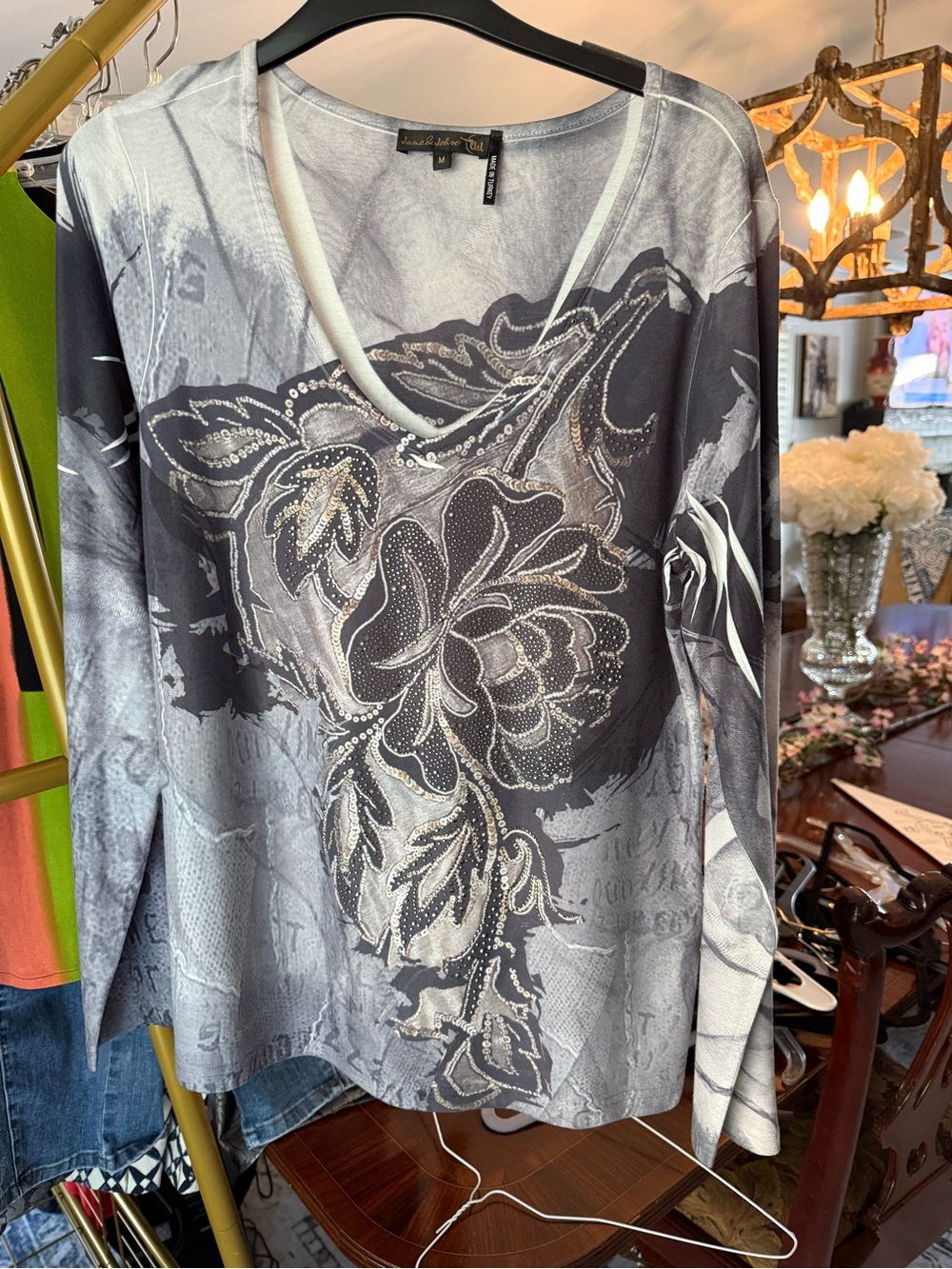 Jane & John Women's Gray Embellished Floral Long-Sleeve Blouse
